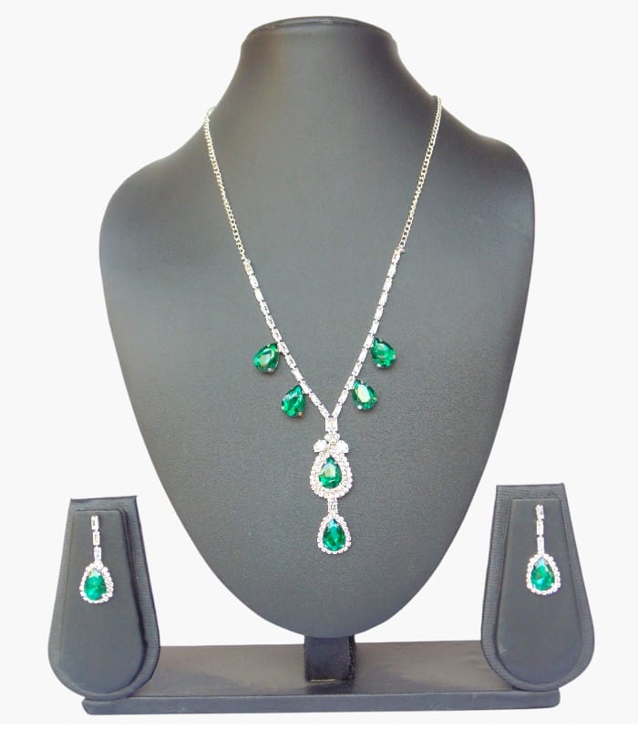 NEC-GP-007-Photoroom NEC GP 007 Photoroom